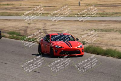 media/Sep-17-2023-Speed Ventures (Sun) [[7e780ba612]]/Green/Grid and Straight/